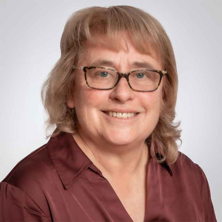 Vicki Gunn